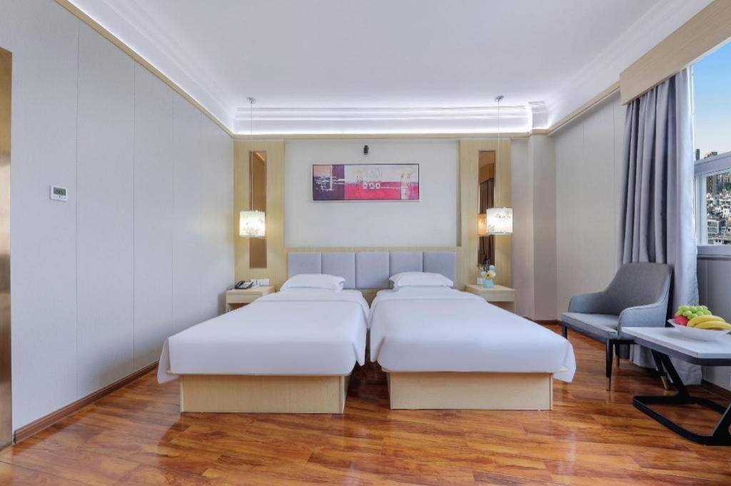 Galaxy Hotel Гуанчжоу Экстерьер фото