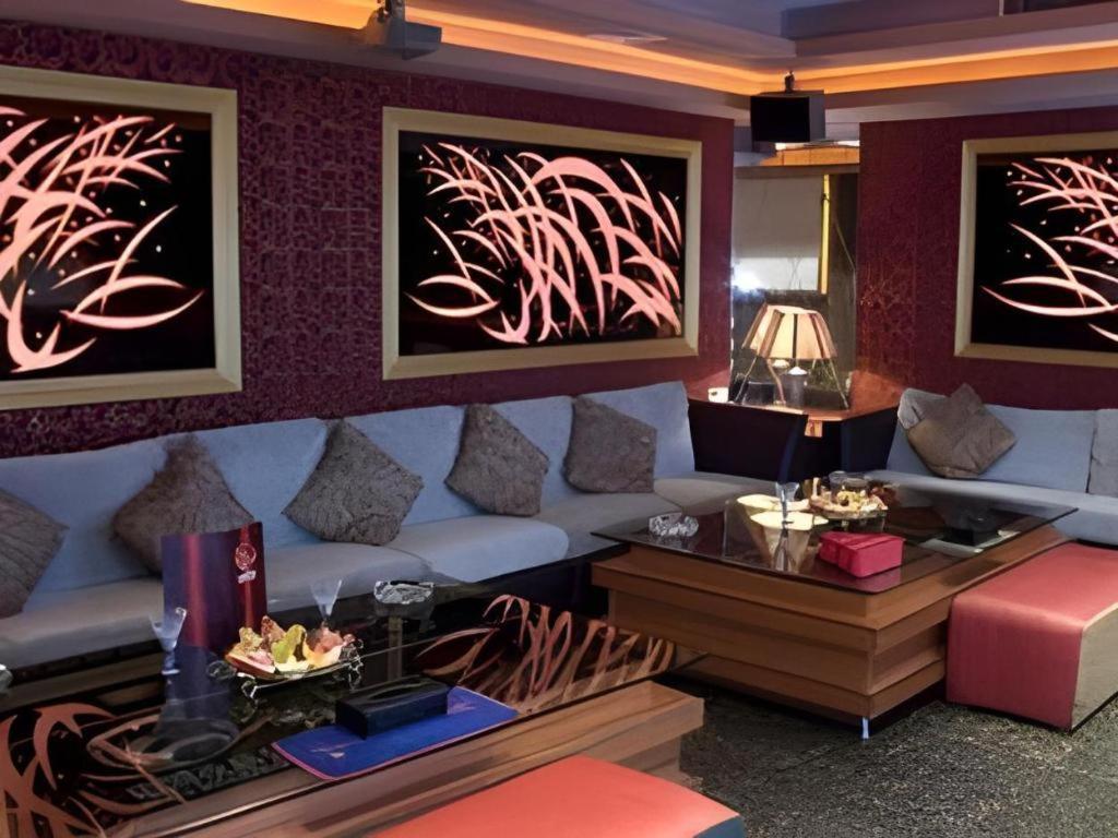 Galaxy Hotel Гуанчжоу Экстерьер фото
